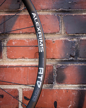 Outpost Dynamo Road Wheel Alex ATD470 i17