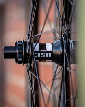 Outpost Dynamo Wheelset Hed DT SP 700c Belgium G i25